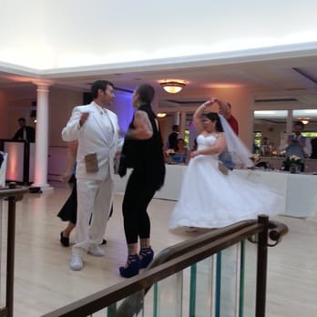 The Wedding DJ Company - DJs Near Me