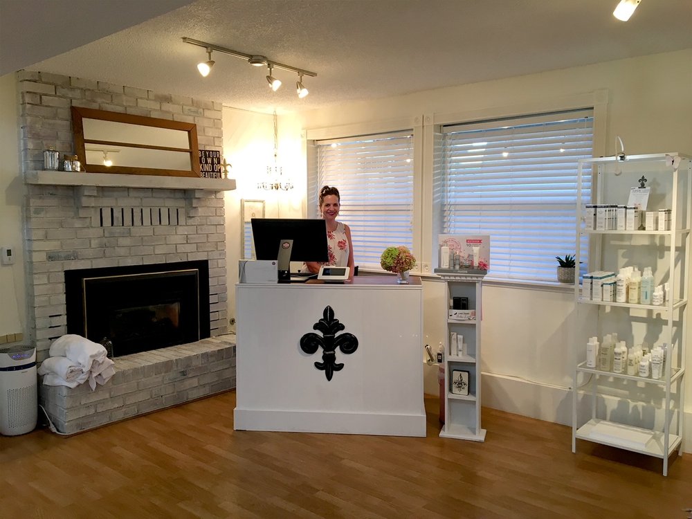 Lisa Crosier Skin Care Logo
