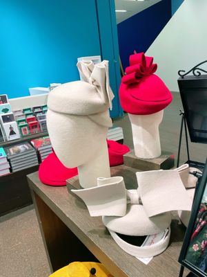 de Young Museum Store by null