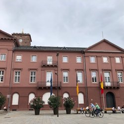 Marktplatz Karlsruhe - Rathaus... Nun ja,