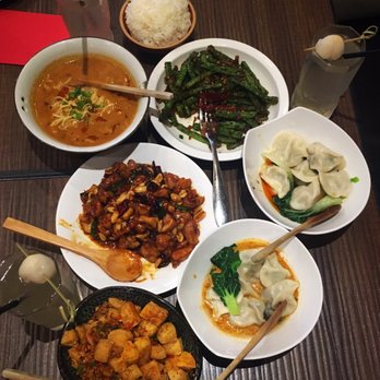 麻辣燙 - Dan dan noodles, veg string beans, veg dumplings in chilli oil, veg dumplings in peanut sauce, crispy fried tofu, ma po chicken - Szechuan Near Me - Hong Kong, HK 麻辣燙 - Dan dan noodles, veg string beans, veg dumplings in chilli oil, veg dumplings in peanut sauce, crispy fried tofu, ma po chicken - Szechuan Near Me - Hong Kong, HK