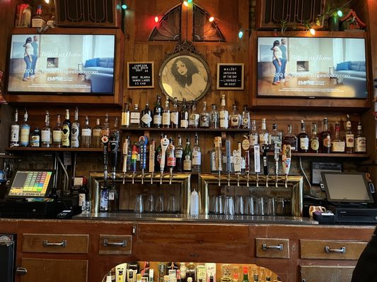 The Gman Tavern by null