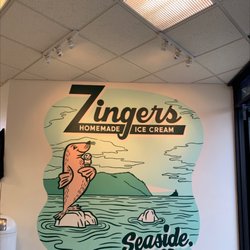 Zinger's Homemade Ice Cream - Lobby
