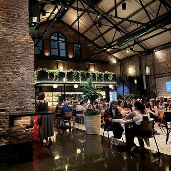 Picnic - Wine Bars Near Me - Philadelphia, Pennsylvania