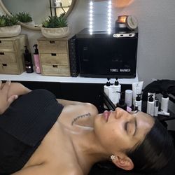 The Skin Studio 22