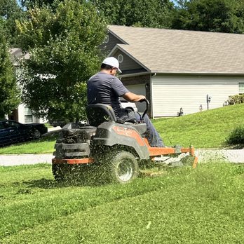 R Lawn care services - Lawn Services Near Me - Clover, South Carolina R Lawn care services - Lawn Services Near Me - Clover, South Carolina