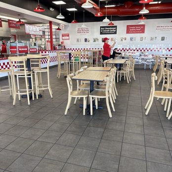 Five Guys - The restaurant - Burgers Near Me - Las Vegas, Nevada