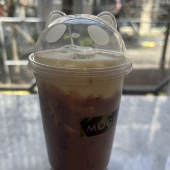 Möge Tee Atlanta Downtown - Taro bubble milk tea with cheese foam - Bubble Tea Near Me - Atlanta, Georgia