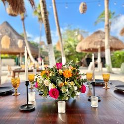 SunHorse Weddings - Perfect decor!