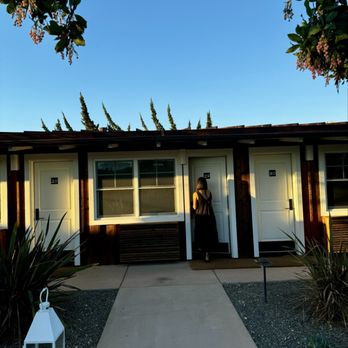 Skyview Motel - Hotels Near Me - Los Alamos, California Skyview Motel - Hotels Near Me - Los Alamos, California