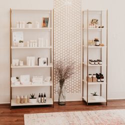 Glow Bungalow - Retailing organic skincare and local goods!