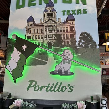 Portillo's Denton - Hot Dogs Near Me - Denton, Texas