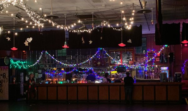 40 Watt Club by null