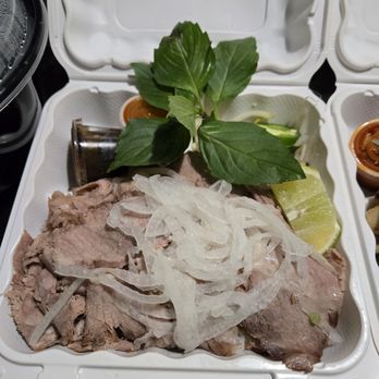 Pho Table - Vietnamese Near Me - Brooklyn, New York