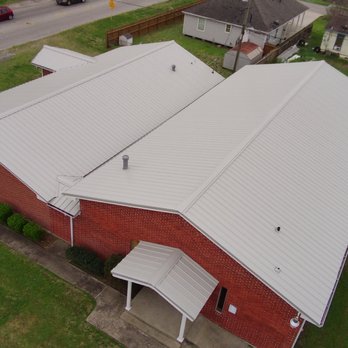 Encore Roofs - Light Gray Metal R-panel hail resistant roof - Roofing Near Me - Nacogdoches, Texas