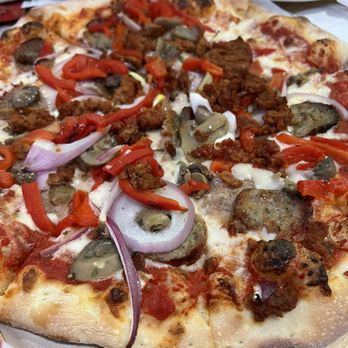 RAY’S PIZZARIA N.Y. STYLE - Updated March 2026 - 265 Photos & 265 ...