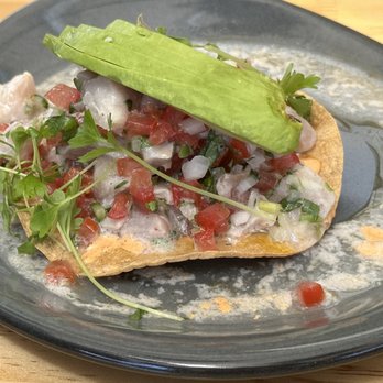 Caracól sabor a mar - Tostada de ceviche de pescado - Seafood Near Me - Cholula, PUE Caracól sabor a mar - Tostada de ceviche de pescado - Seafood Near Me - Cholula, PUE