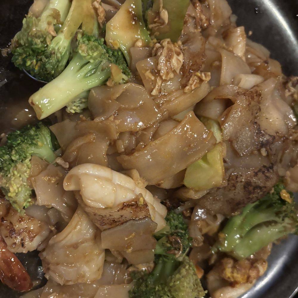 Thaiphoon - Thai Near Me - Palo Alto, California Thaiphoon - Thai Near Me - Palo Alto, California