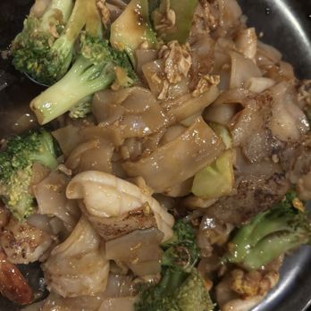 Thaiphoon - Thai Near Me - Palo Alto, California