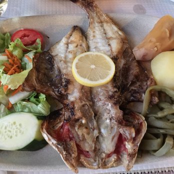 Restaurante Chaparro - Seabream grilled simply with a side of potato and sweet potato and green beans. Very fresh tasting ! - Barbeque Near Me - Odeceixe, 08 Restaurante Chaparro - Seabream grilled simply with a side of potato and sweet potato and green beans. Very fresh tasting ! - Barbeque Near Me - Odeceixe, 08