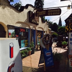 Sunset On The Rogue Country Store & Raft Rental