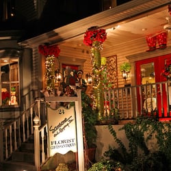 Sansone Florist - Holidays are magical at Sansone & Company