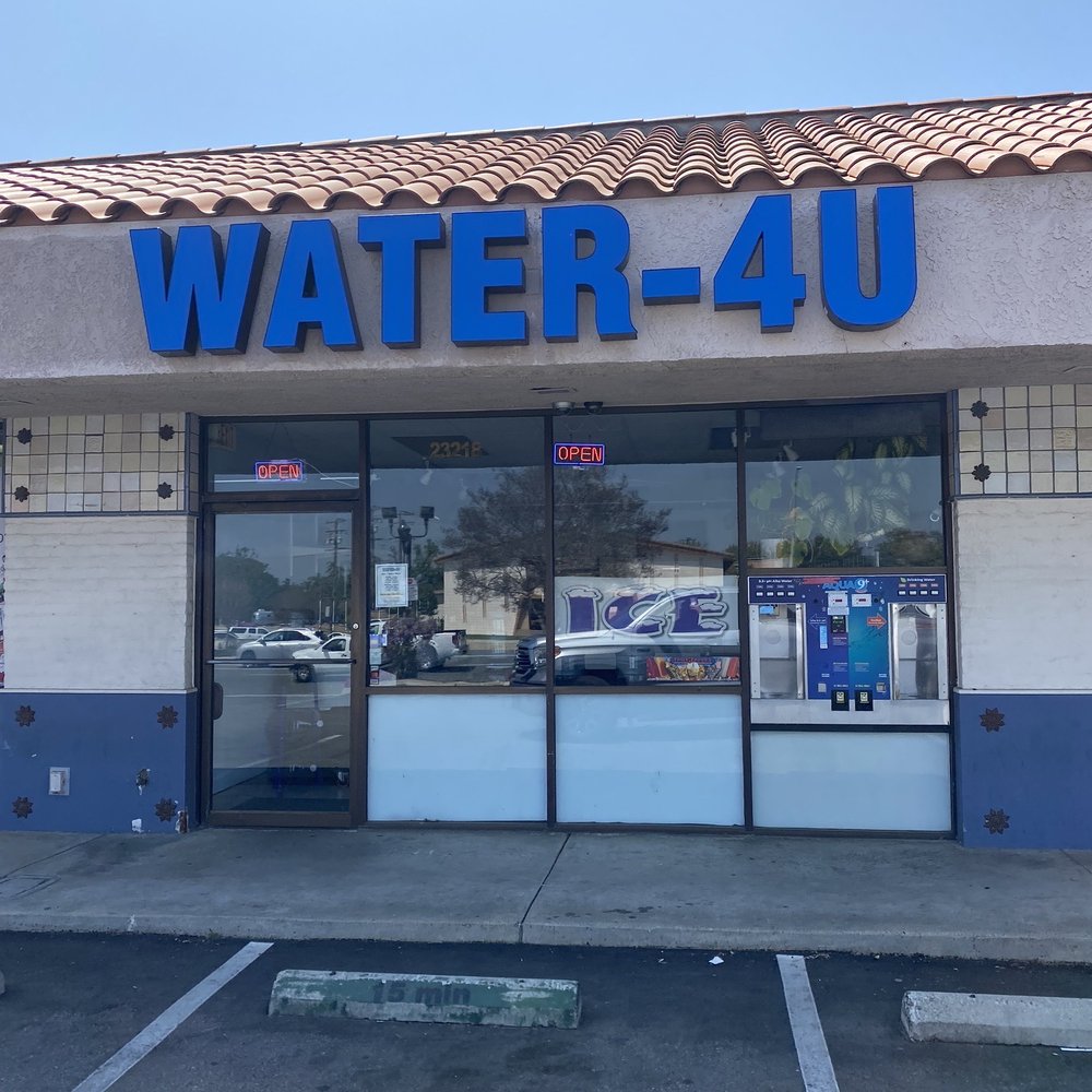 Water-4U - Open signs during regular business hours, yet they are not open. - Water Stores Near Me - Newhall, California Water-4U - Open signs during regular business hours, yet they are not open. - Water Stores Near Me - Newhall, California