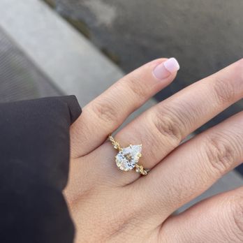 Zaki's Jewelry - Gold ring - Jewelry Repair Near Me - San Francisco, California Zaki's Jewelry - Gold ring - Jewelry Repair Near Me - San Francisco, California