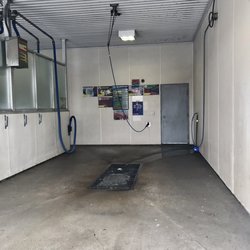 Jet Kleen Coin Car Wash - Vehicle Wash Bay