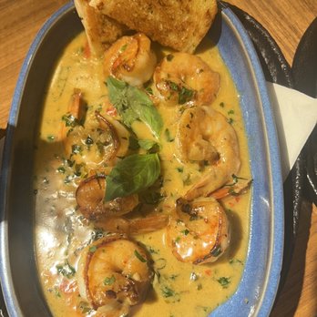 Happy Restaurant - Seafood Near Me - London, XGL