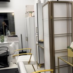 Lopez Hair Creations - Salon