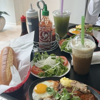 Phở Skyline - B1. Sea Salt Iced Milk Coffee - Vietnamese Near Me - Philadelphia, Pennsylvania
