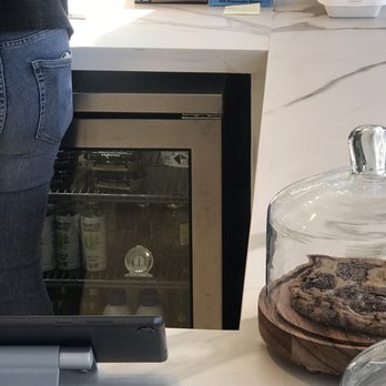 MESH Space - Cowork Lounge - I see yummy KiteHill cream cheese! - Shared Office Spaces Near Me - Redondo Beach, California MESH Space - Cowork Lounge - I see yummy KiteHill cream cheese! - Shared Office Spaces Near Me - Redondo Beach, California