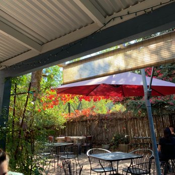 Volcano Union Inn + Pub - Outdoor seating! - Bed & Breakfast Near Me - Volcano, California