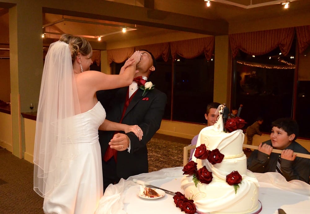 BAY CITY BAKERS Updated September 2024 59 Photos Vallejo