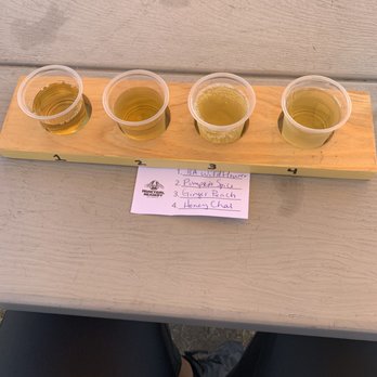 Honeygirl Meadery - Meaderies Near Me - Durham, North Carolina Honeygirl Meadery - Meaderies Near Me - Durham, North Carolina