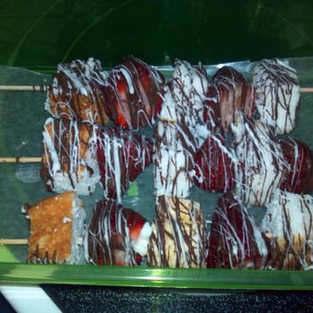The Sweet Life - Strawberry shortcake skewers - Desserts Near Me The Sweet Life - Strawberry shortcake skewers - Desserts Near Me