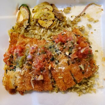 Fernando's Cali Kitchen - Calamari steak with vegetables and rice. - Mexican Near Me - Yuba City, California