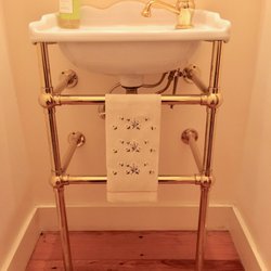The Brass Maiden - Brass Sink Stand