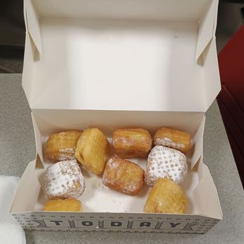 Parlor Doughnuts - Mini donuts. - Donuts Near Me - New Albany, Indiana Parlor Doughnuts - Mini donuts. - Donuts Near Me - New Albany, Indiana