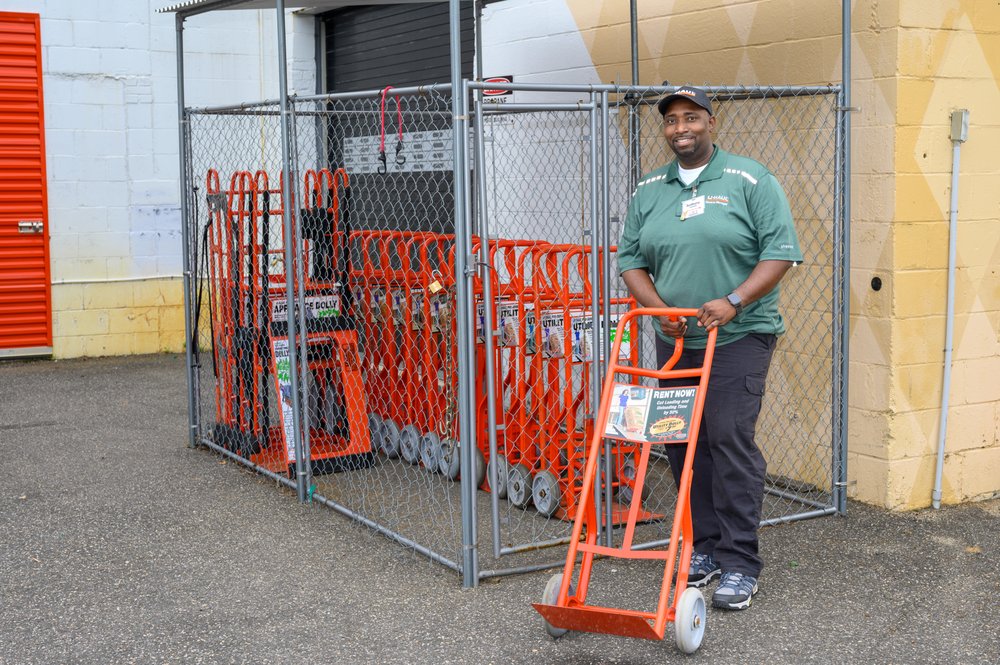 UHAUL MOVING & STORAGE OF W BABYLON Updated September 2024 55