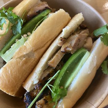 Viet Citron - Chicken Banh Mi - Vietnamese Near Me - Burlington, Massachusetts