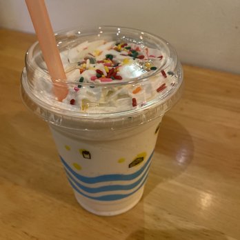 Roxy's Grilled Cheese - Vanilla Shake - Sandwiches Near Me - Cambridge, Massachusetts