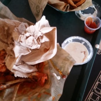 Wingstop - Chicken Wings Near Me - Memphis, Tennessee