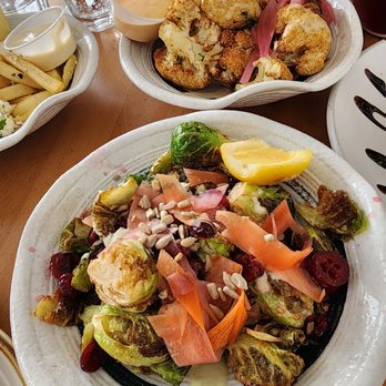 Brava Garden Eatery - Wine Bars Near Me - Pleasanton, California
