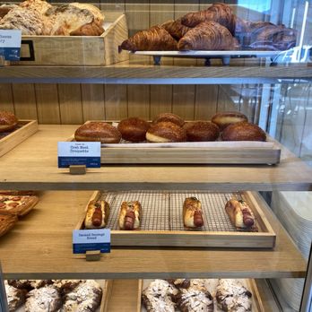 Paris Baguette - Bakeries Near Me - Midvale, Utah