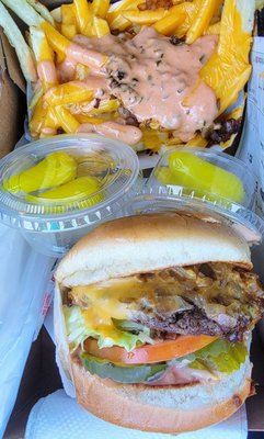 In-N-Out Burger by null
