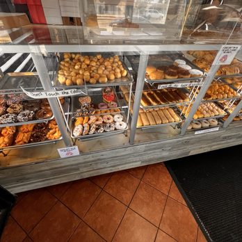 Donut Factory - Donuts Near Me - Banning, California