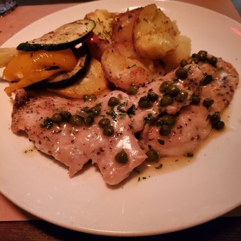 Da Claudio - Chicken Scallopine - Italian Near Me - New York, New York Da Claudio - Chicken Scallopine - Italian Near Me - New York, New York