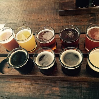 Scratch Brewing Company - Full flight of beer tasting in August '15 - Breweries Near Me - Ava, Illinois Scratch Brewing Company - Full flight of beer tasting in August '15 - Breweries Near Me - Ava, Illinois